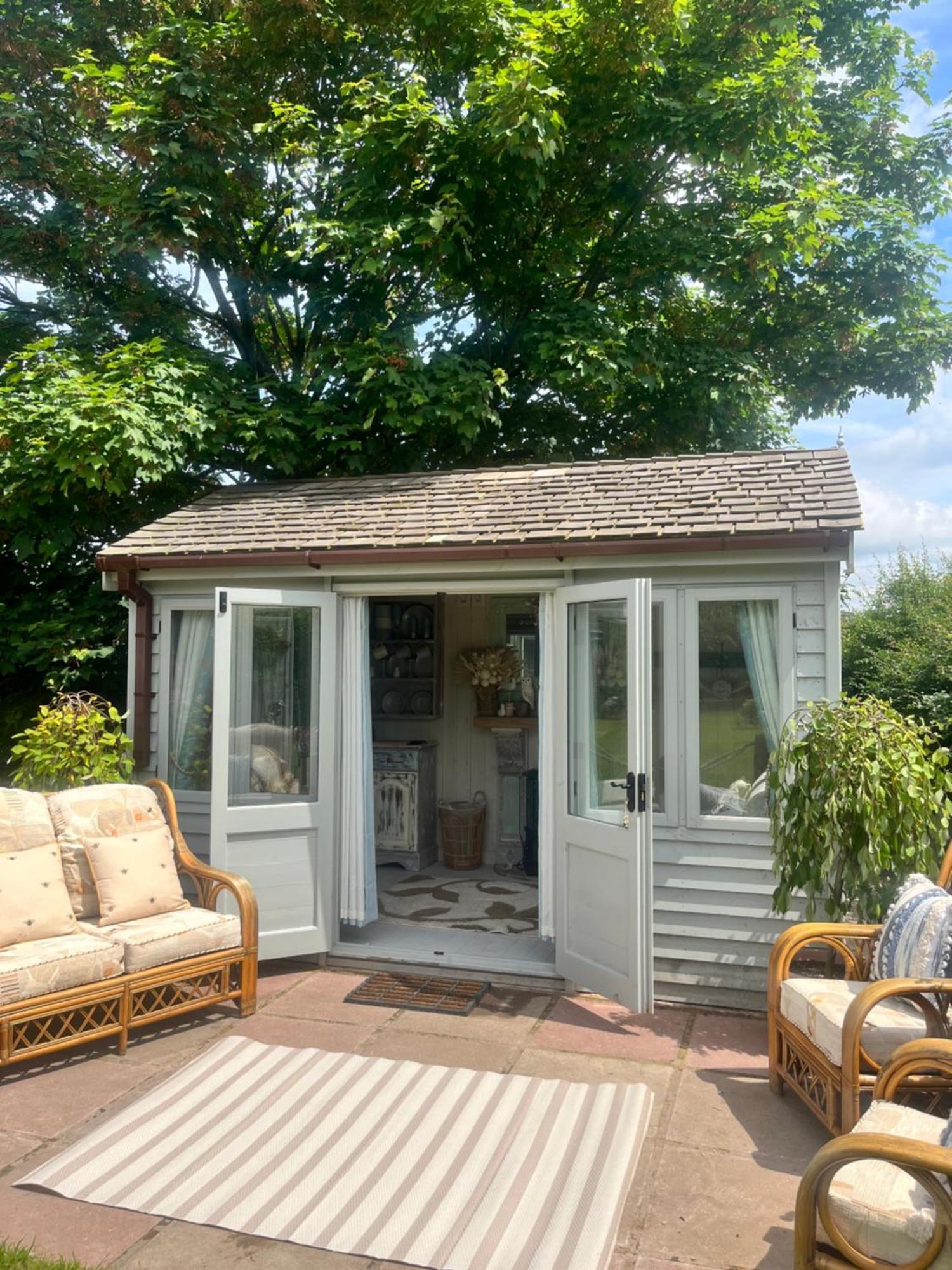 Birds And The Bees Summer House Endon Exterior photo